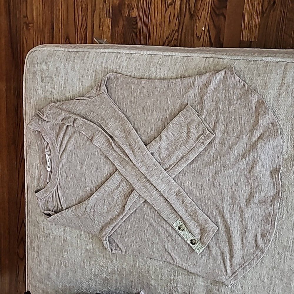 Detailed Beige/Cream Long Sleeved Shirt